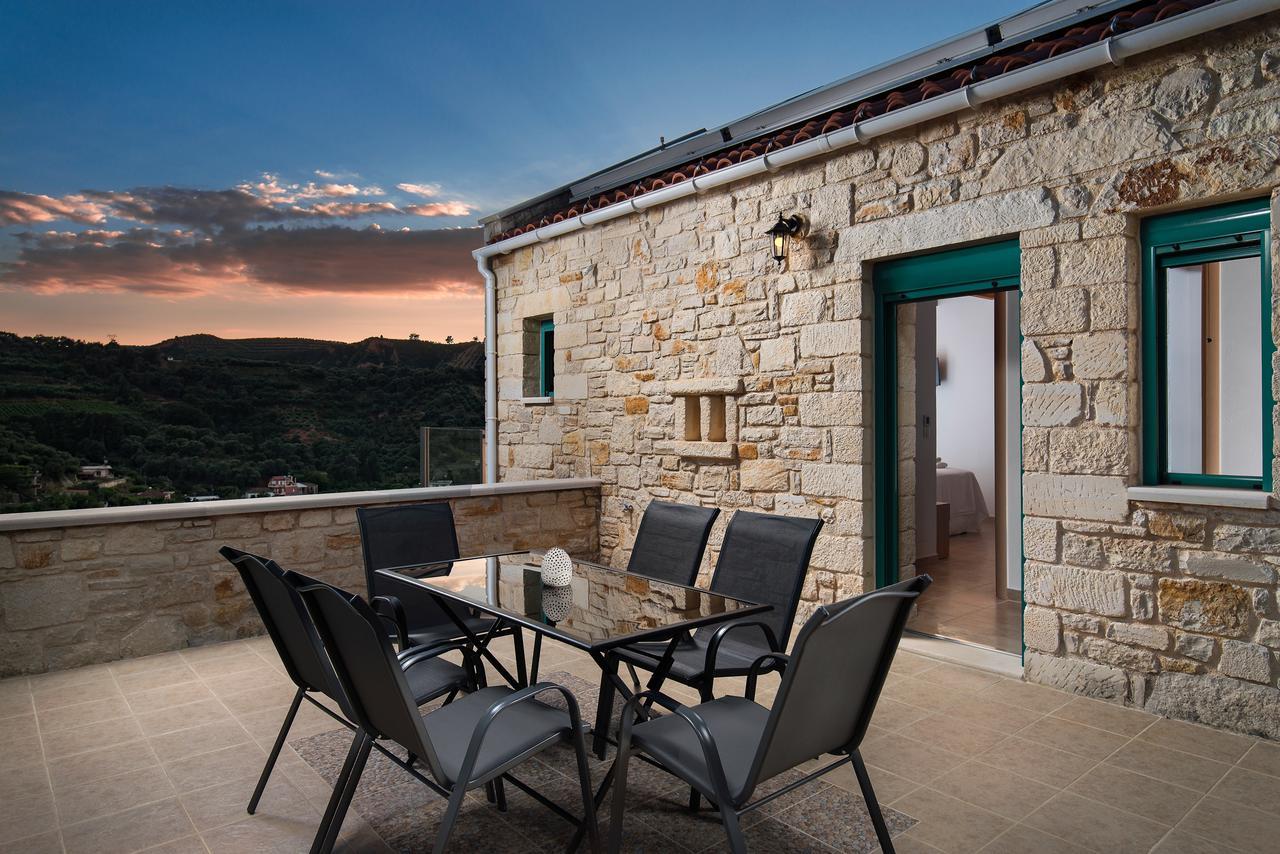 Villa Piedra Manoliopoulon ภายนอก รูปภาพ